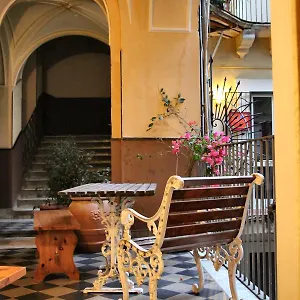 Couette-café Cortile Stesicoro, Catane